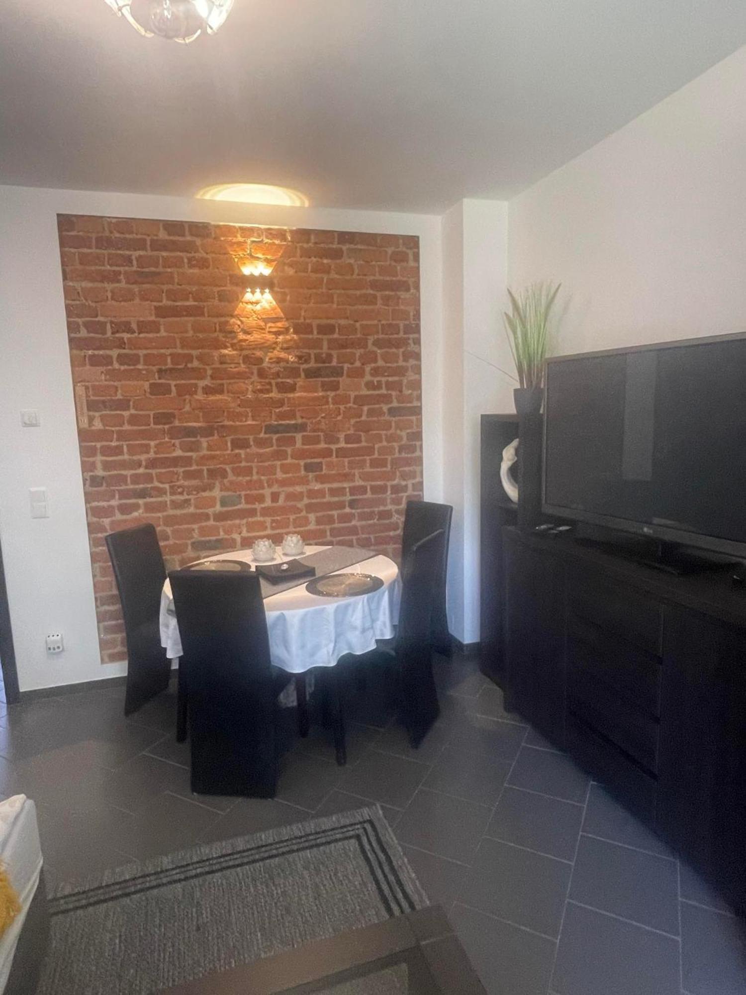 Auroraboguszow Apartment *